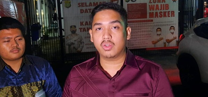 Caleg Gerindra Adriel Viari Purba