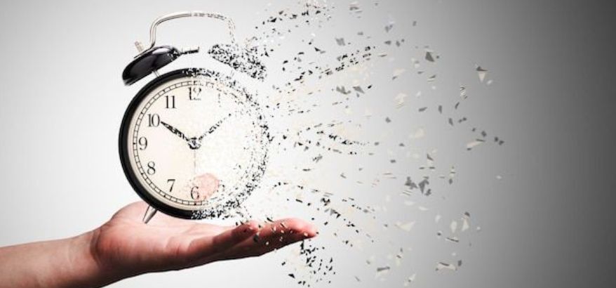 Manajemen Waktu dan Strategi: Kunci Sukses Mahasiswa Menghadapi Tantangan Akademik