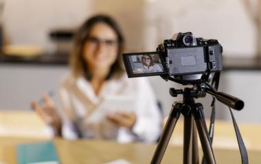 TERBUKTI! Jasa View YouTube Ini Bisa Bikin Video Cepat Viral dan Naik Drastis di 2025