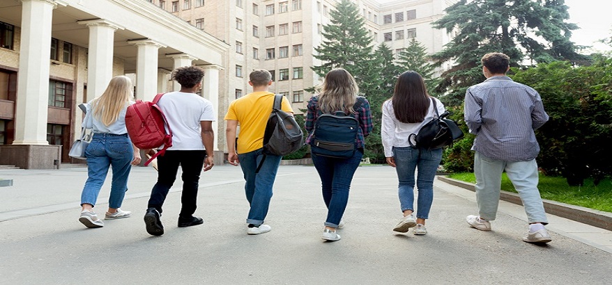 Ingin Kuliah di Luar Negeri Jalur Beasiswa? Menlo Park School Akan Bantu Wujudkan