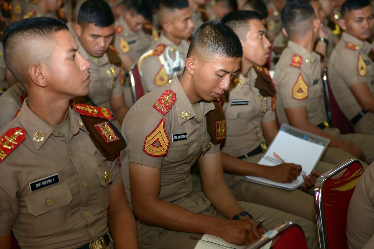Soal Terpopuler Tryout TNI Bahasa Inggris dan Cara Menjawabnya