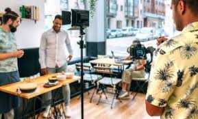 Mengupas Bisnis Jasa Pembuatan Konten Food Review Youtube