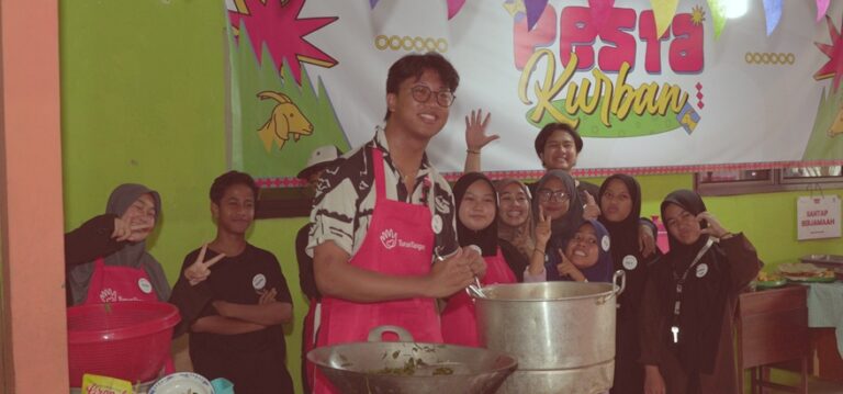 Pesta Kurban TurunTangan Bekasi Perdana Digelar, Hadirkan Kebersamaan dan Semangat Berbagi